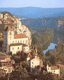 Hier und da ein Chateau, aber praktisch keine Ansiedlung.